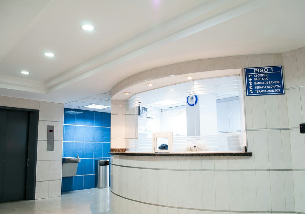 Klinikanın qəbul sahəsi